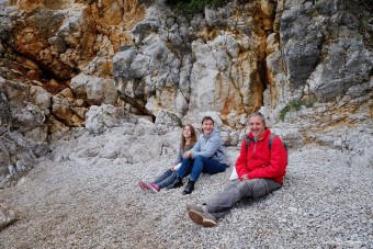 Carla, Loetitia et Olivier Kumicic